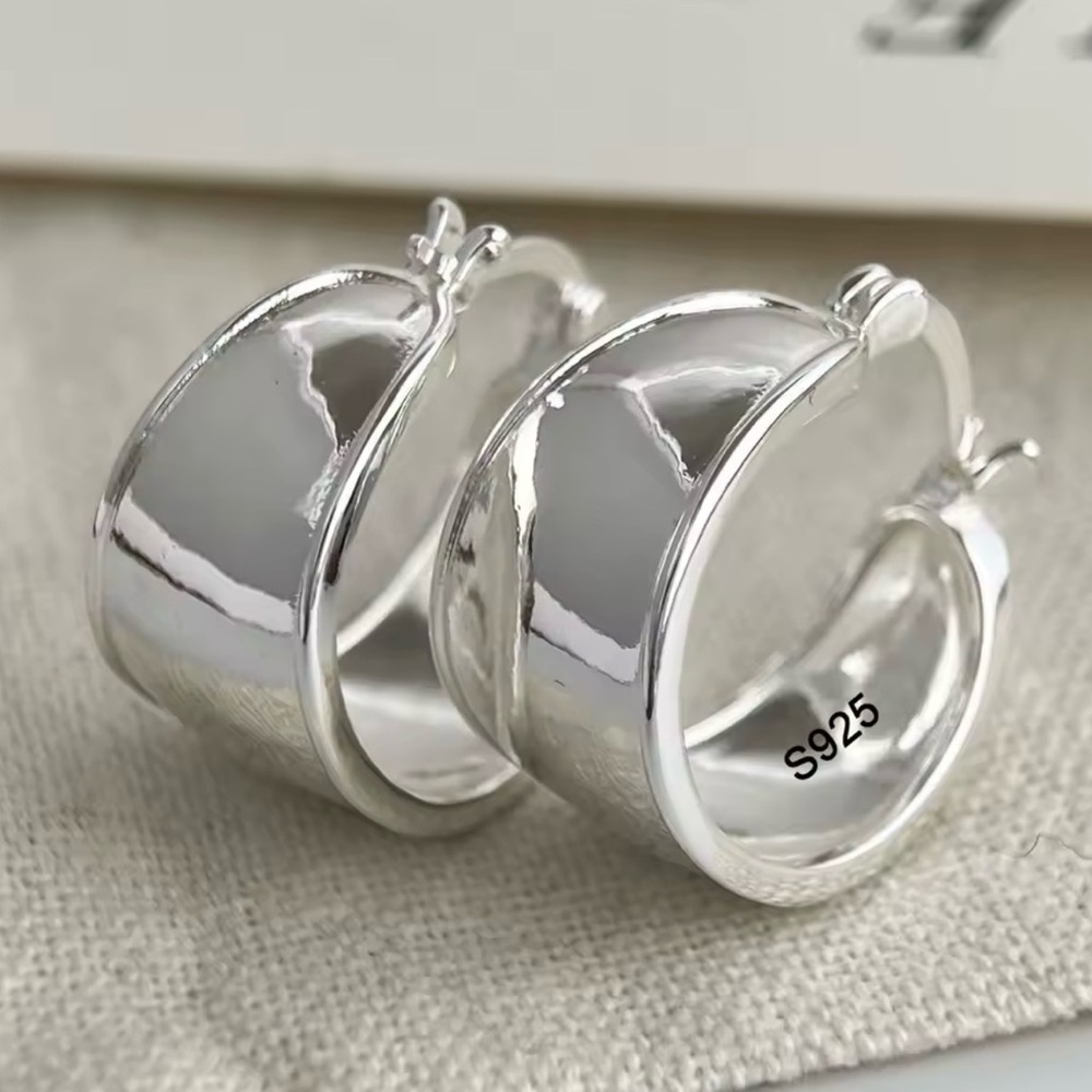 .925 Sterling Silver Silver Hoop Earrings